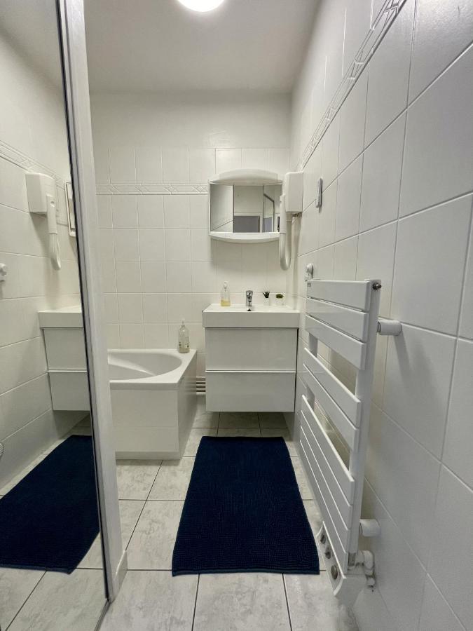 Residence Louis Quartier Centre Ville Виттель Экстерьер фото