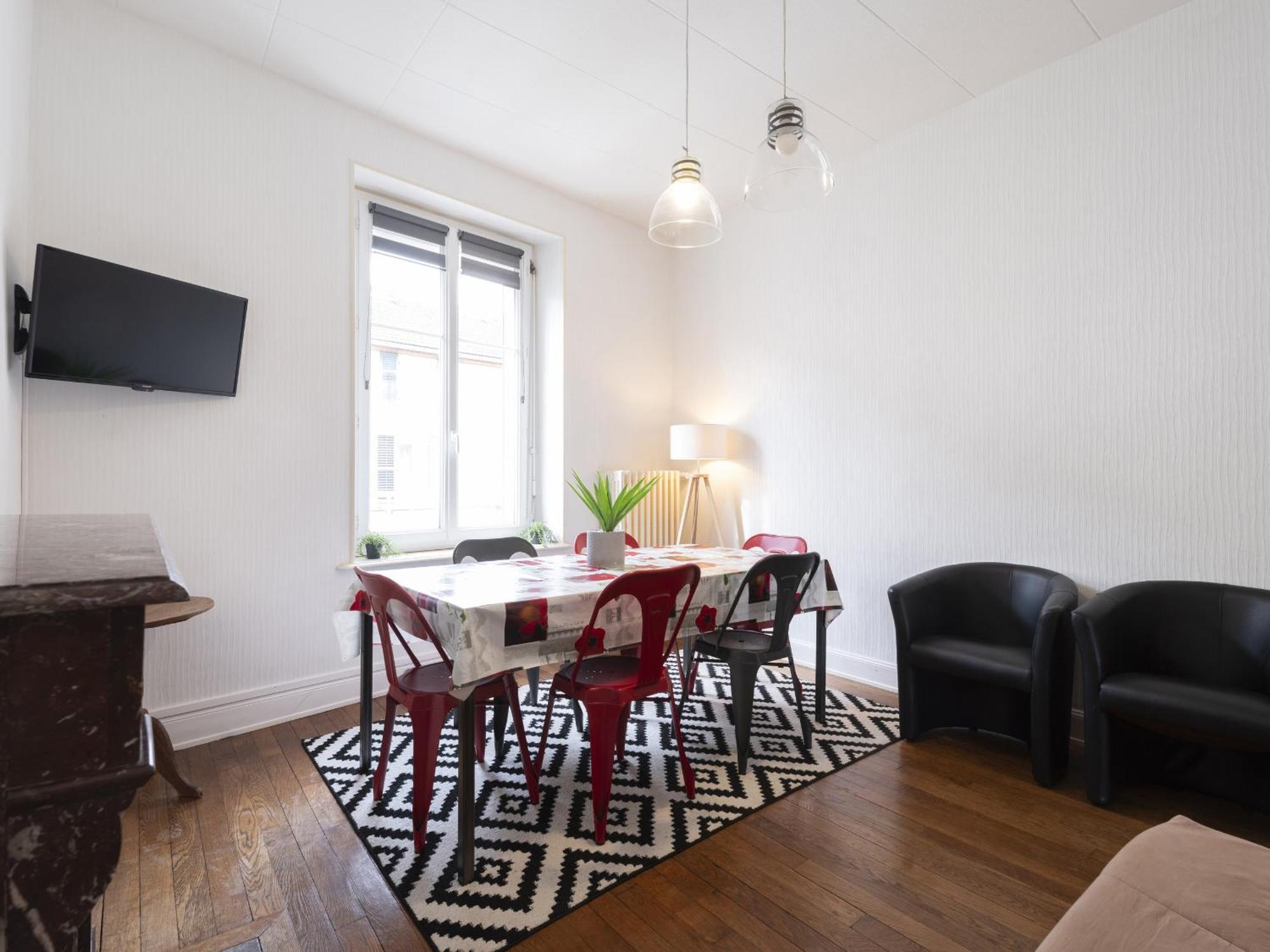 Residence Louis Quartier Centre Ville Виттель Экстерьер фото